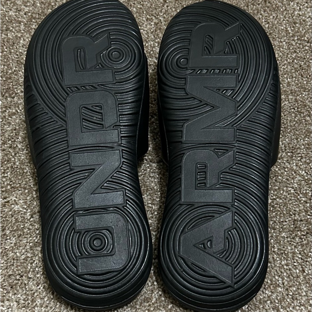 NWOT UA Ignite Select - Picture 7 of 9